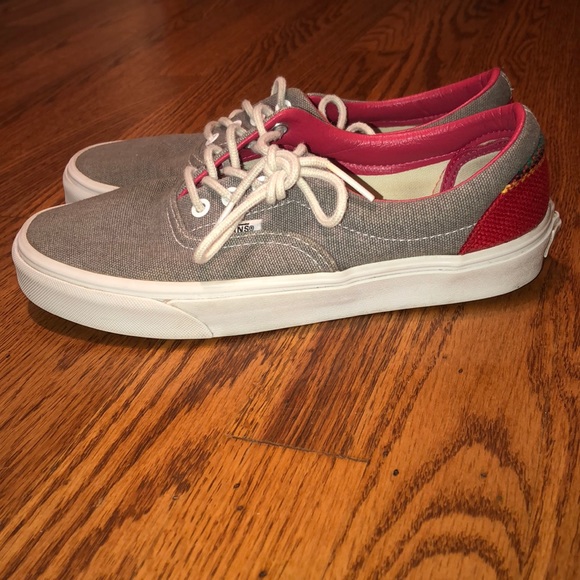 Vans sneakers- women’s - Picture 2 of 5